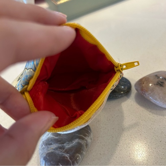 Set of Inspirational Wish Stones and Pouch - Picture 7 of 10